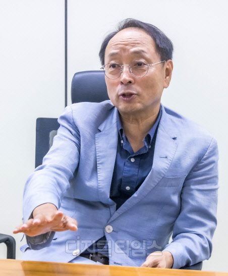 김형준 명지대 교수. 박동욱기자 fufus@